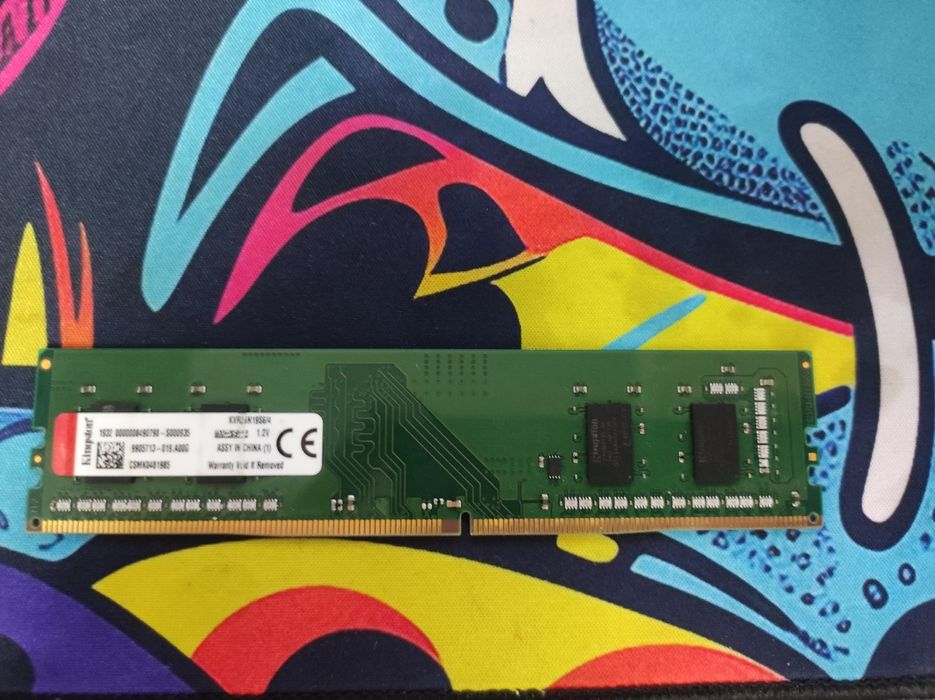 Оператива ddr4 4gb