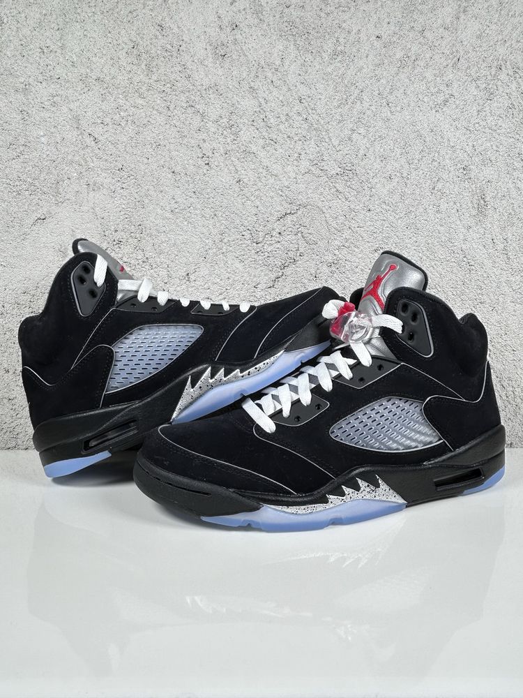 Jordan 5 Retro OG Black Metallic Reimagined