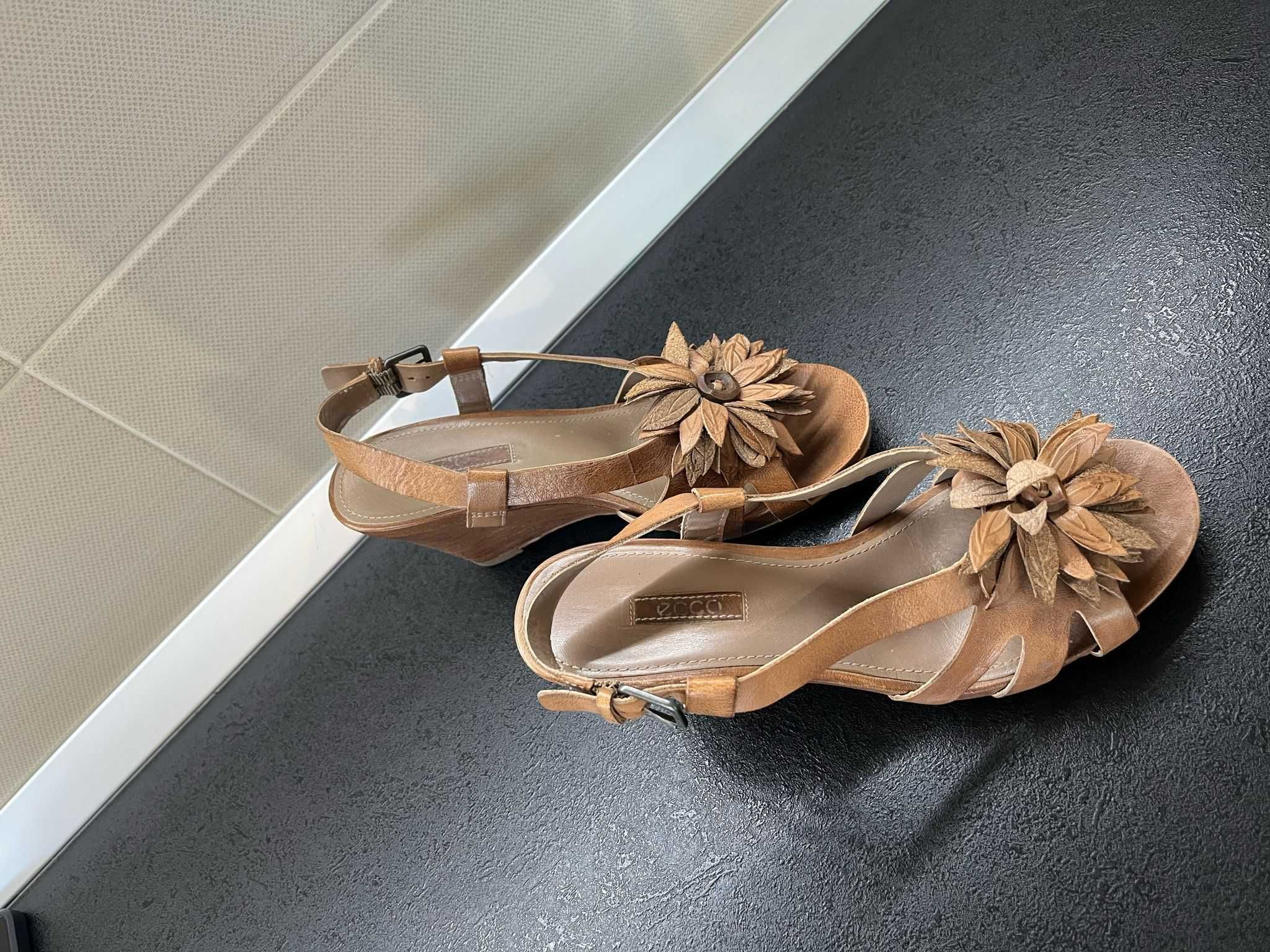 Sandale Geox marimea 37