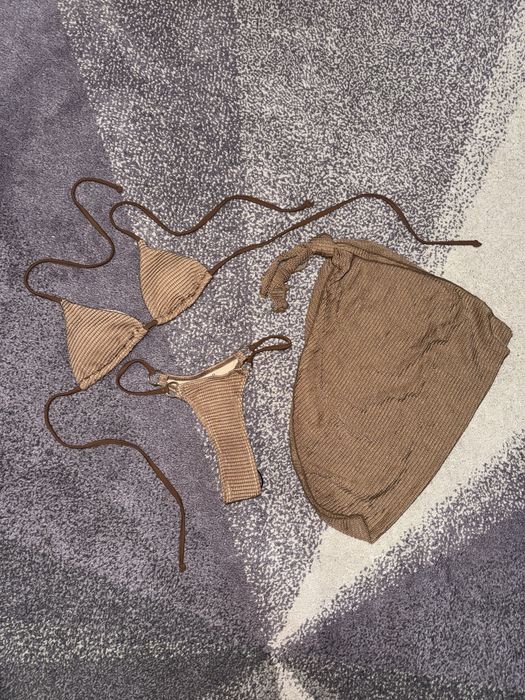 Чисто нов бански