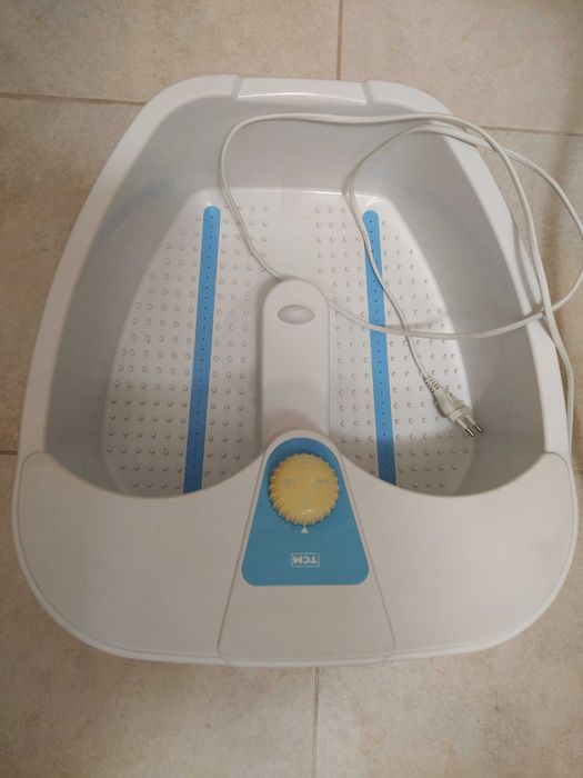 Продавам електрическа масажна вана за крака