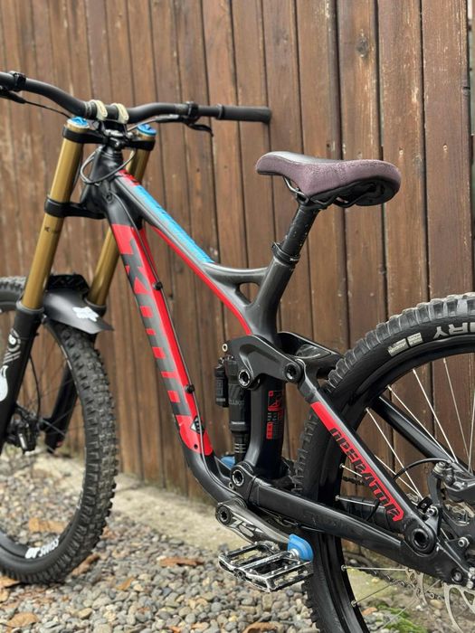Bicicleta Kona operator carbon