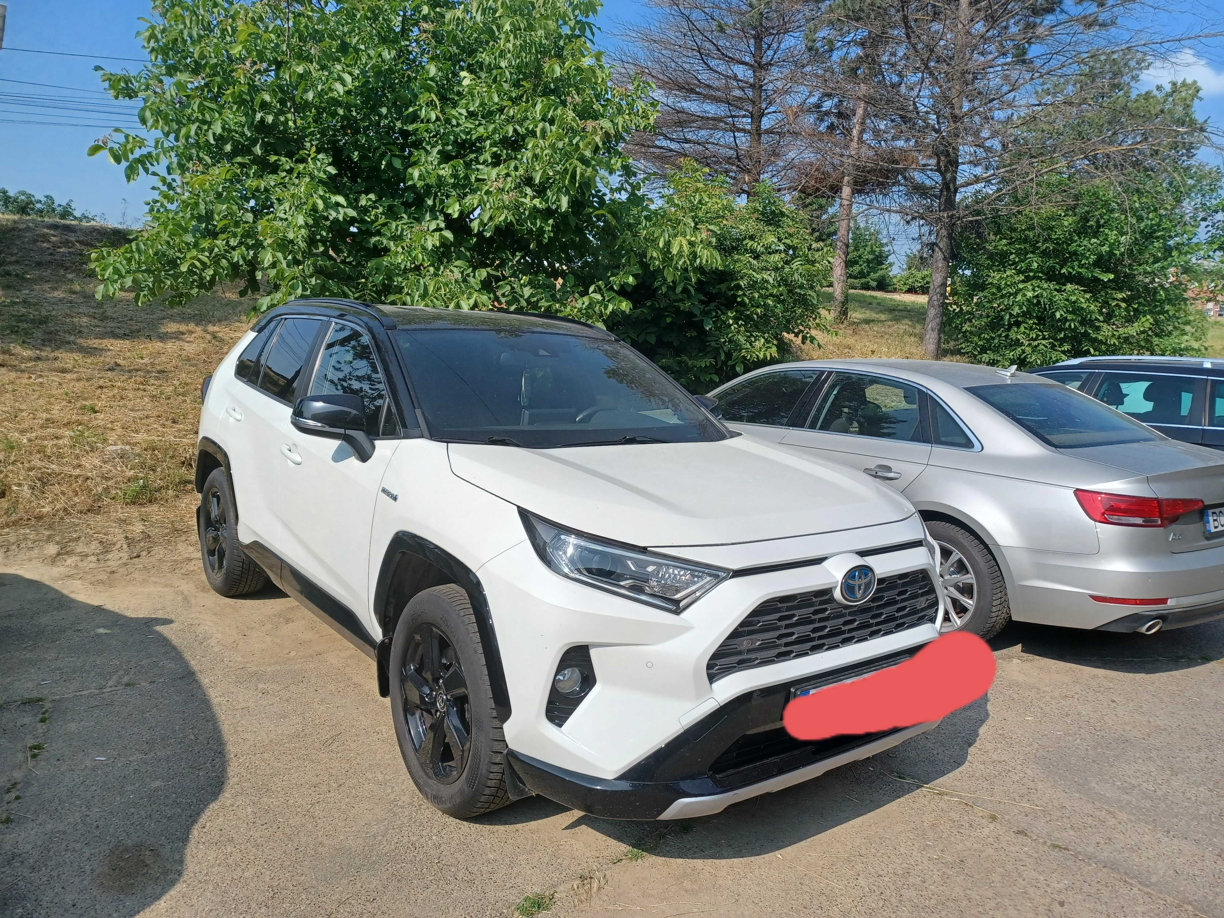 Toyota Rav 4 Hibrid 2020, 154.000 km stare impecabila.