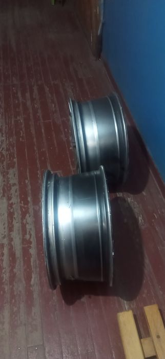 Пара дисков на бмв