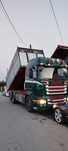 Camion basculant la chirie
