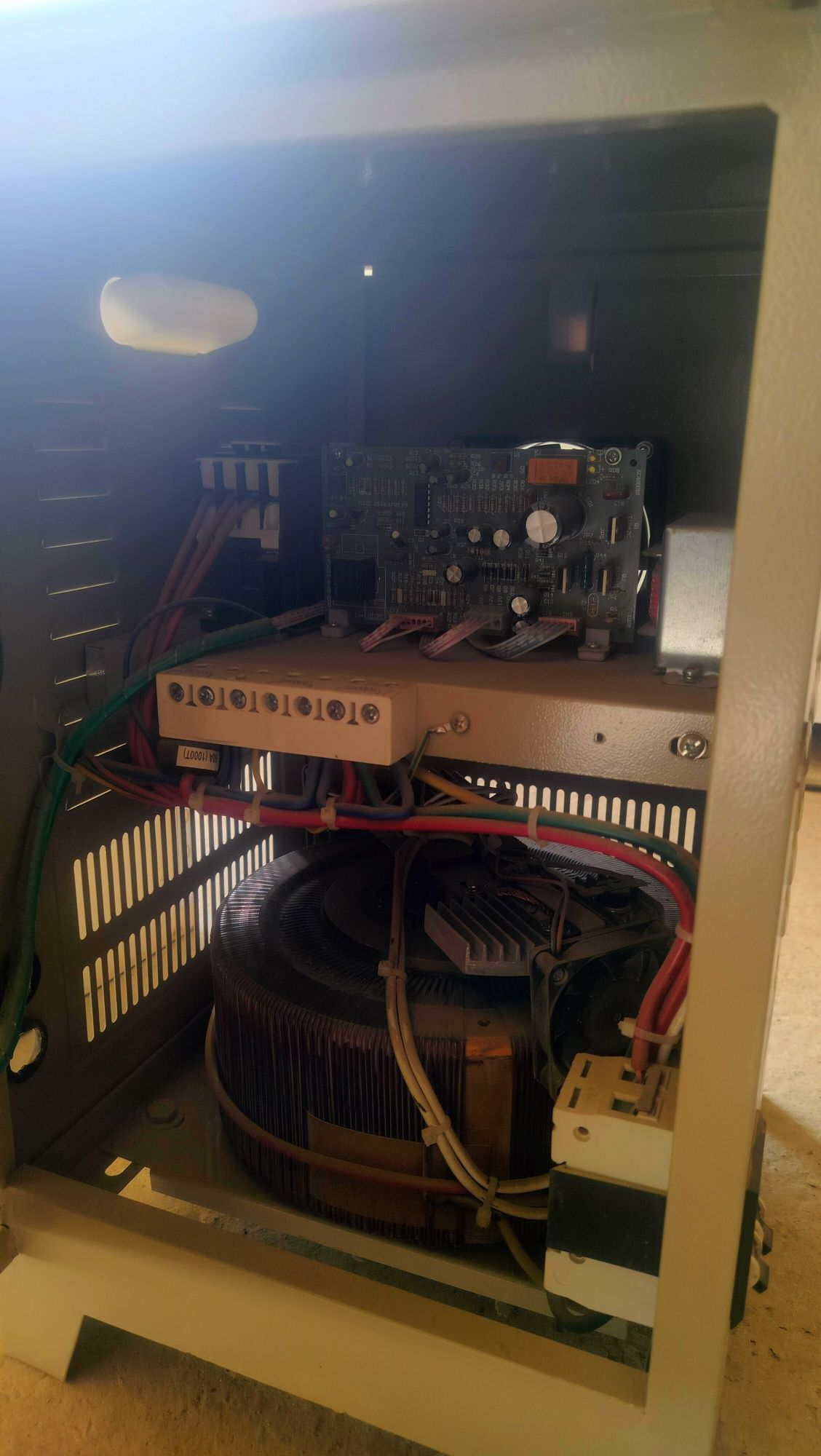 Стабилизатор 15000VA