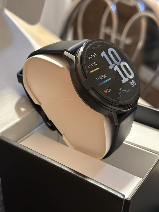 Garmin Venu 4 – 45 mm, în stare excelentă