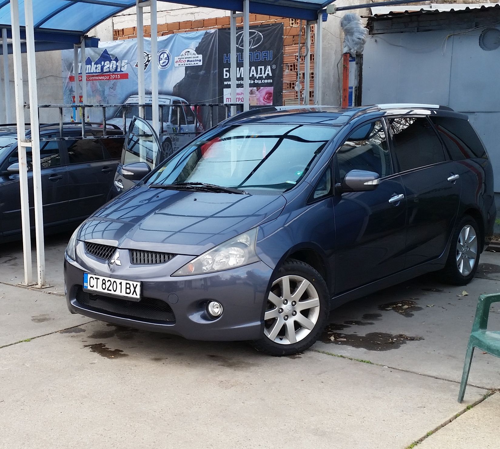 Продавам Mitsubishi Grandis