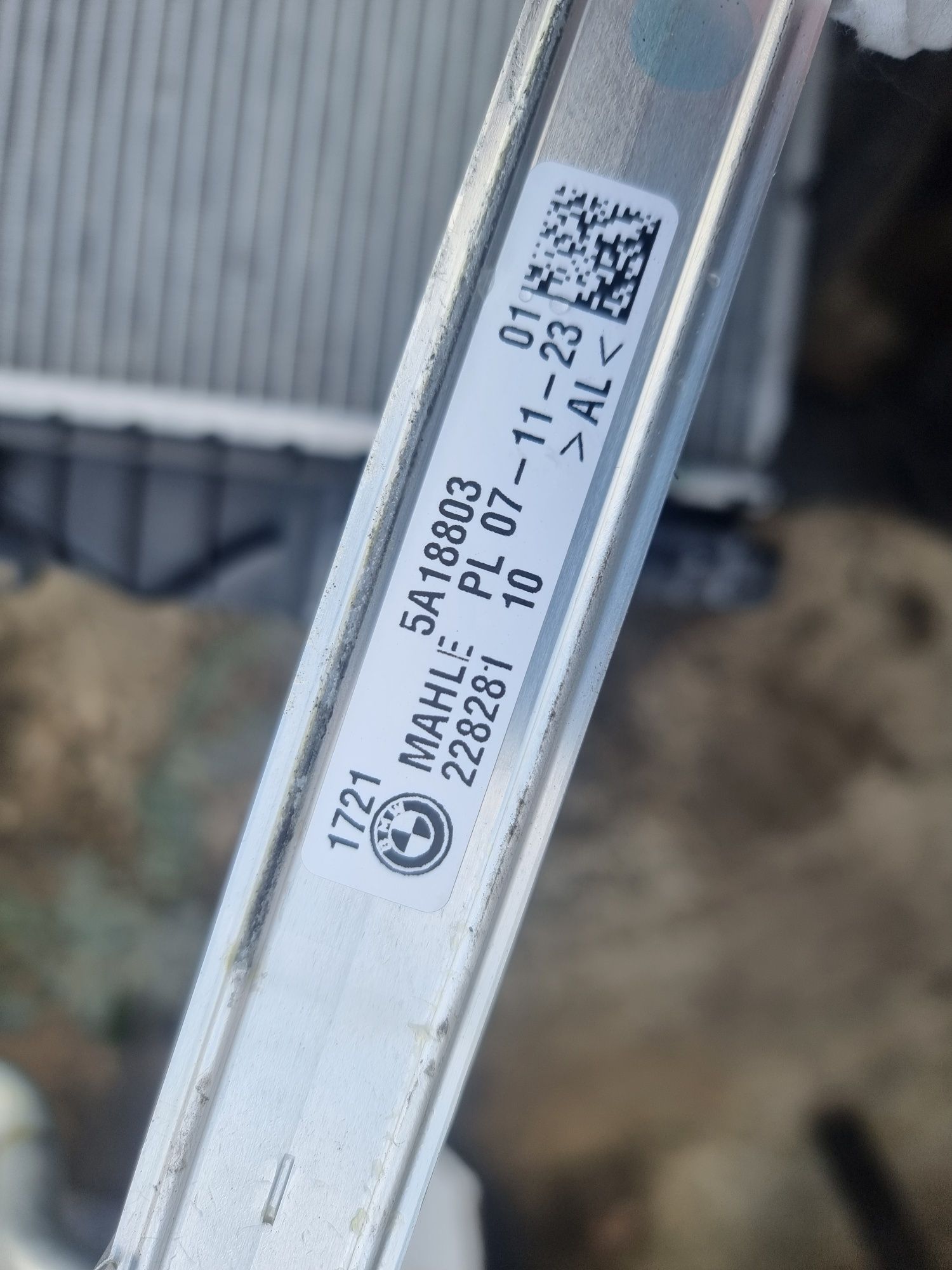 Radiator apa ulei termocupla bmw g60 g70