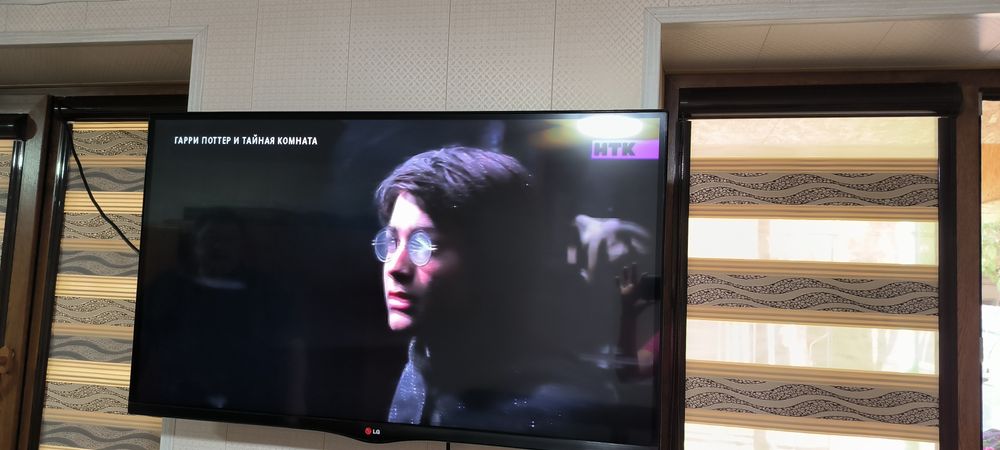 Телевизор LG , 42дюйма