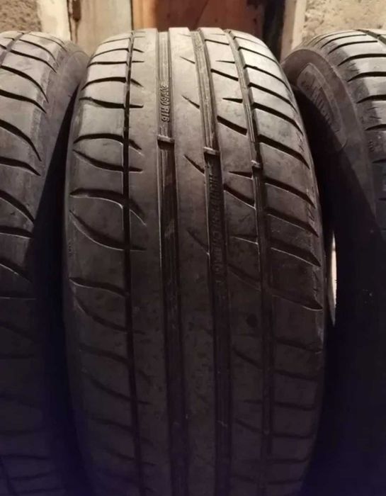 Продавам 4 броя Летни Гуми 205.60.16 на 1 сезон дот 2019 Tarus