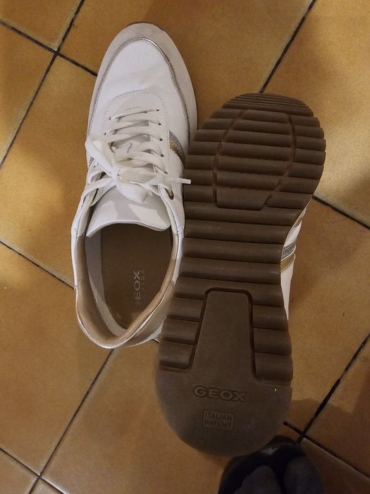 Маратонки geox нови