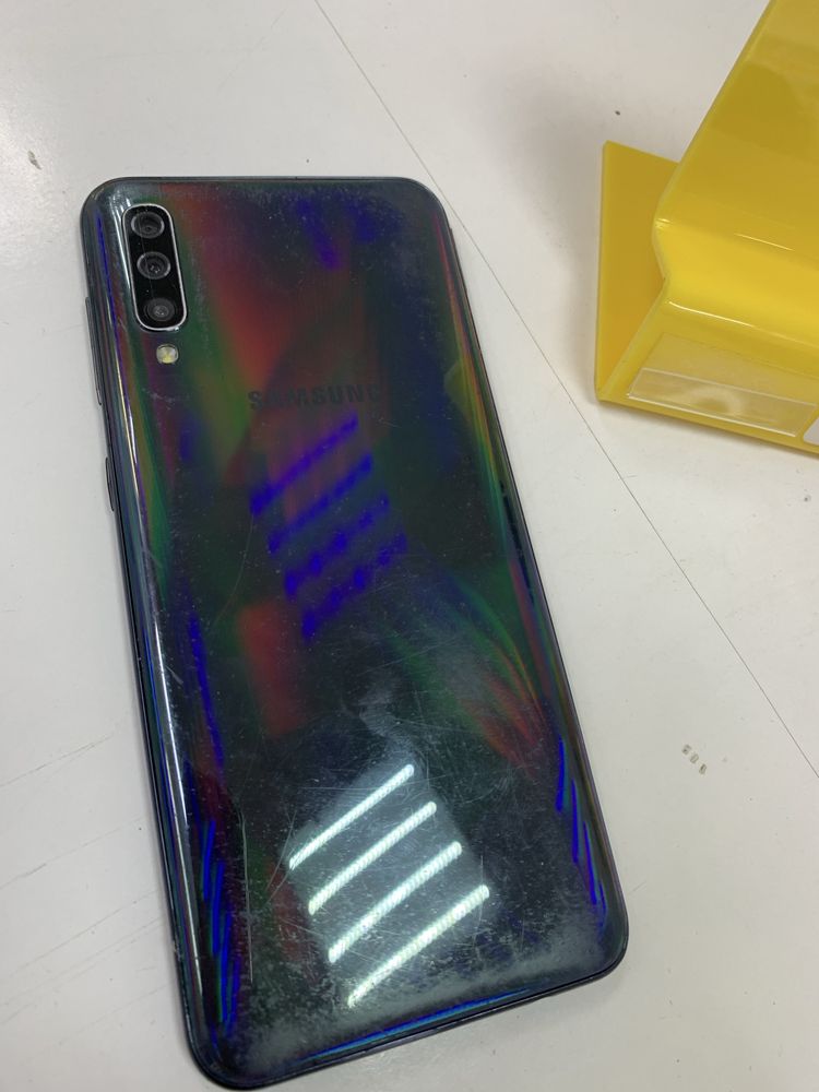 Note 50,Oppo A72,SAMSUNG A3,A50