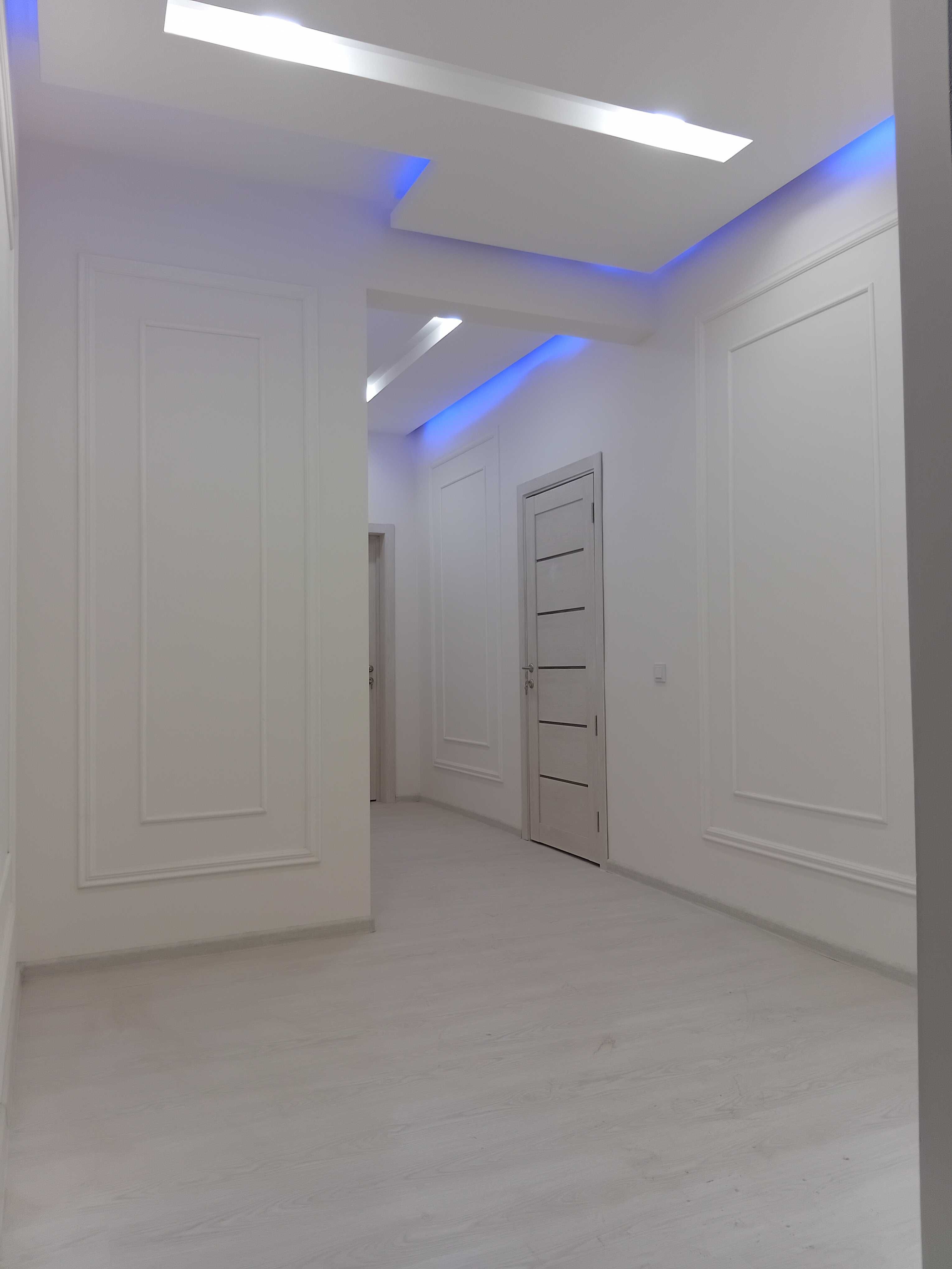 Сергели чоштепа 2 хона квартира .17этаж дом 7 кавати 60 кв.нархи 55200