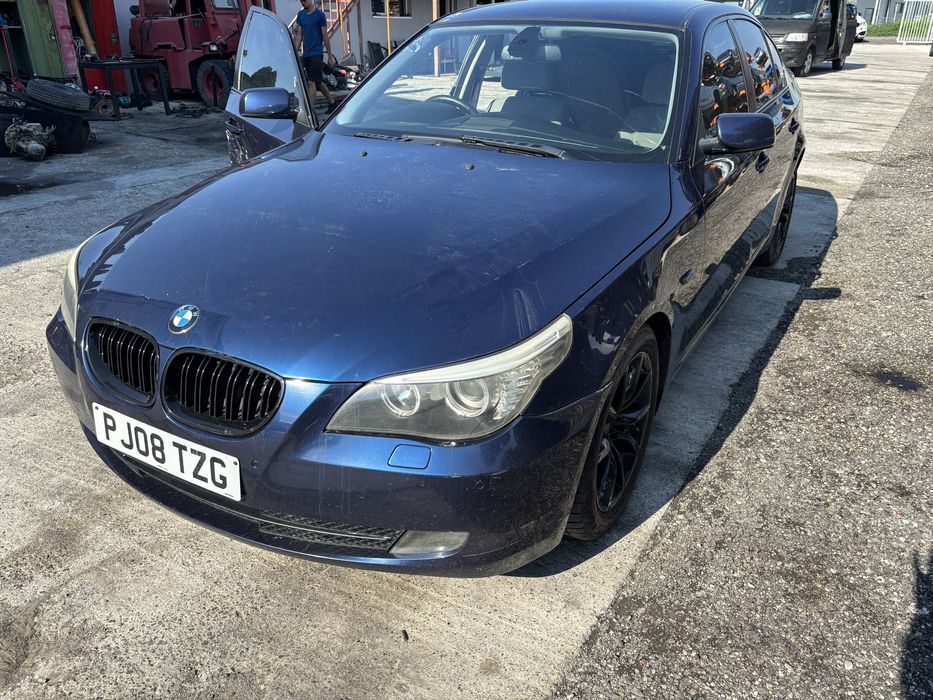 Dezmembrez bmw 530d e60 facelift cod motor 306D3
