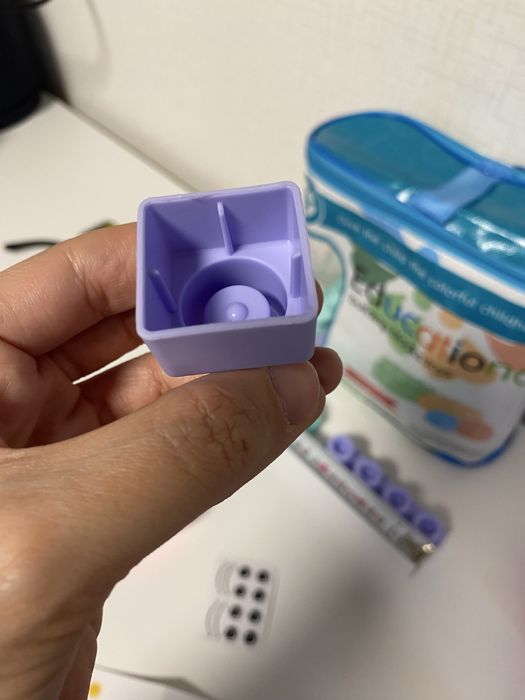 Конструктор от мека, гъвкава пластмаса - 56 елемента