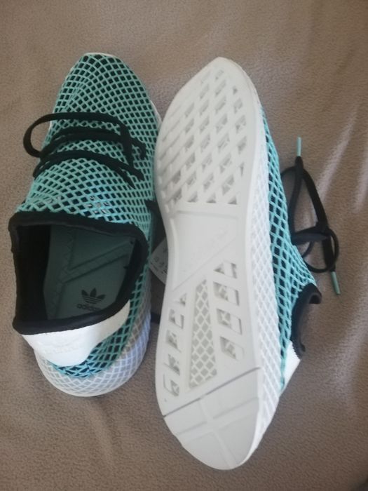 Vând Adidași parley proveniență SUA
