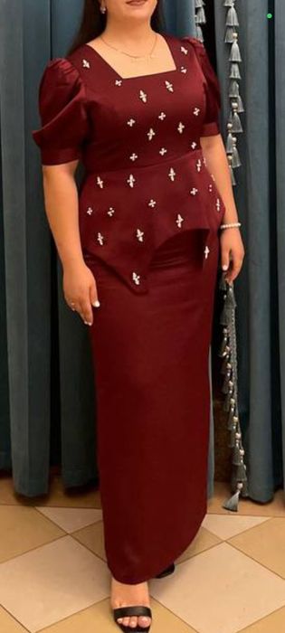 Продам вечерний бордовый костюм.