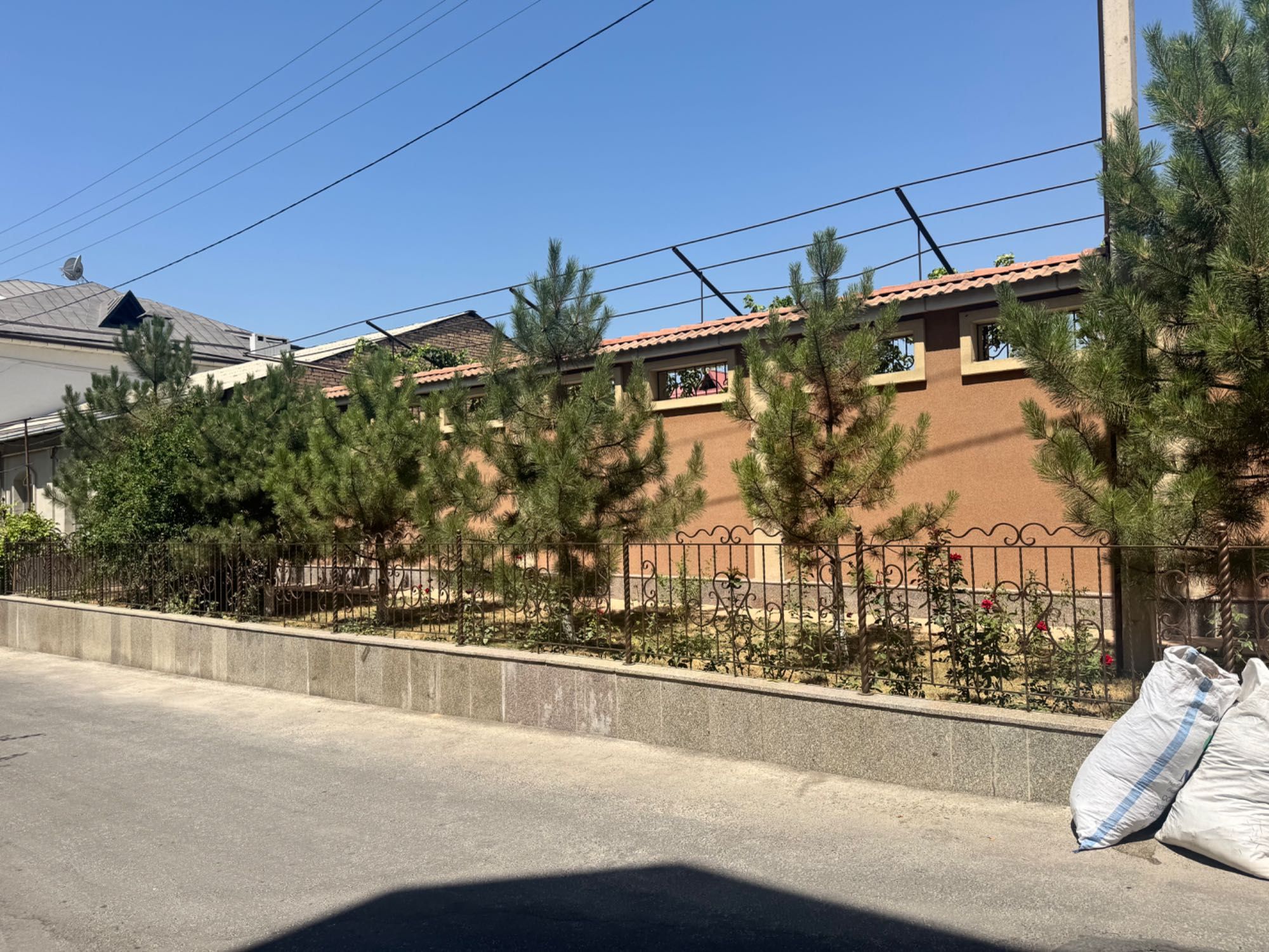 Продаётся территория 6 соток. Элитная махалля Регистан Юнусабад