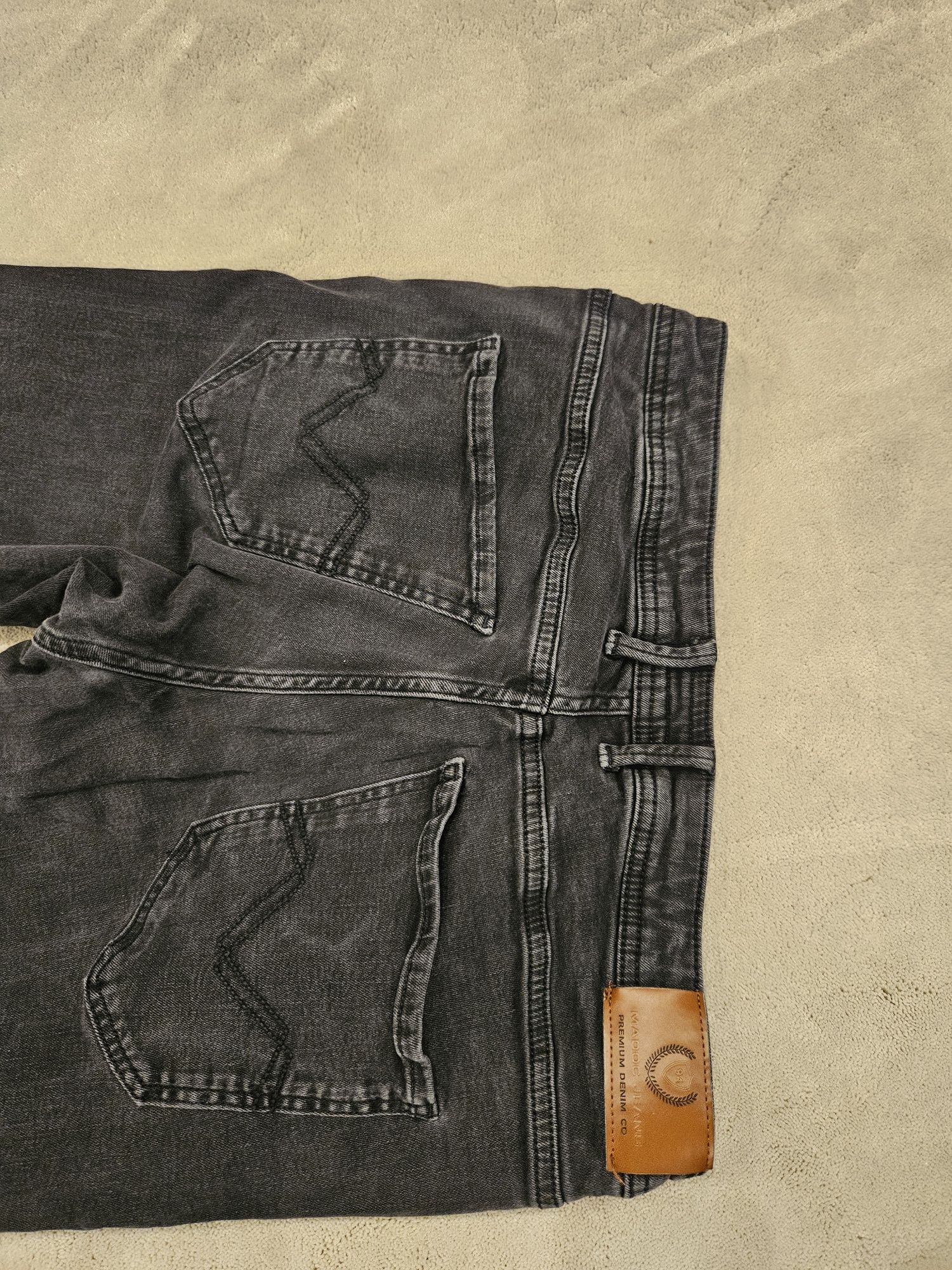 Мъжки дънки slim 34/32