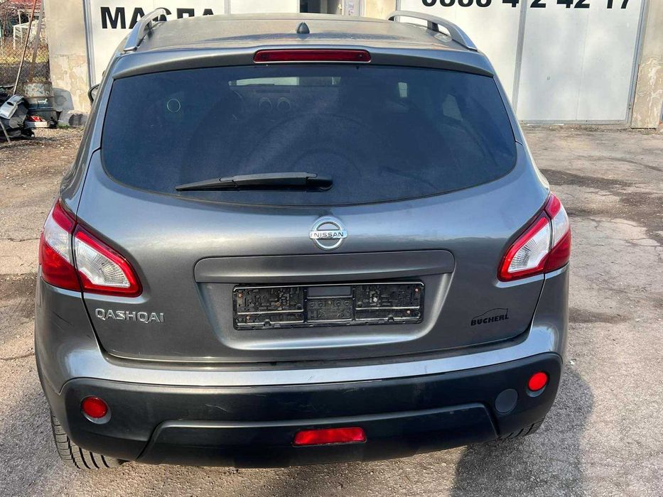 Nissan Qashqai 2.0i 2012г. На Части
