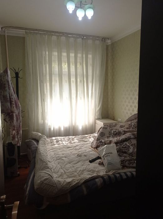 Юнусабад 4 квартал  Продается квартира  3/3/4