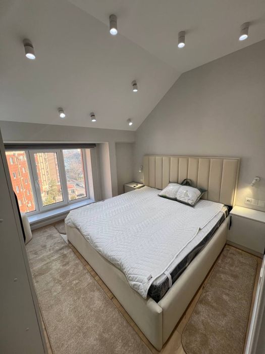 2 в 3 ком/ Ц-2/ жк: Новый Век