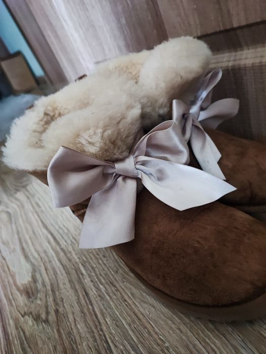 Оригинални дамски ботуши UGG EUR38 UK5