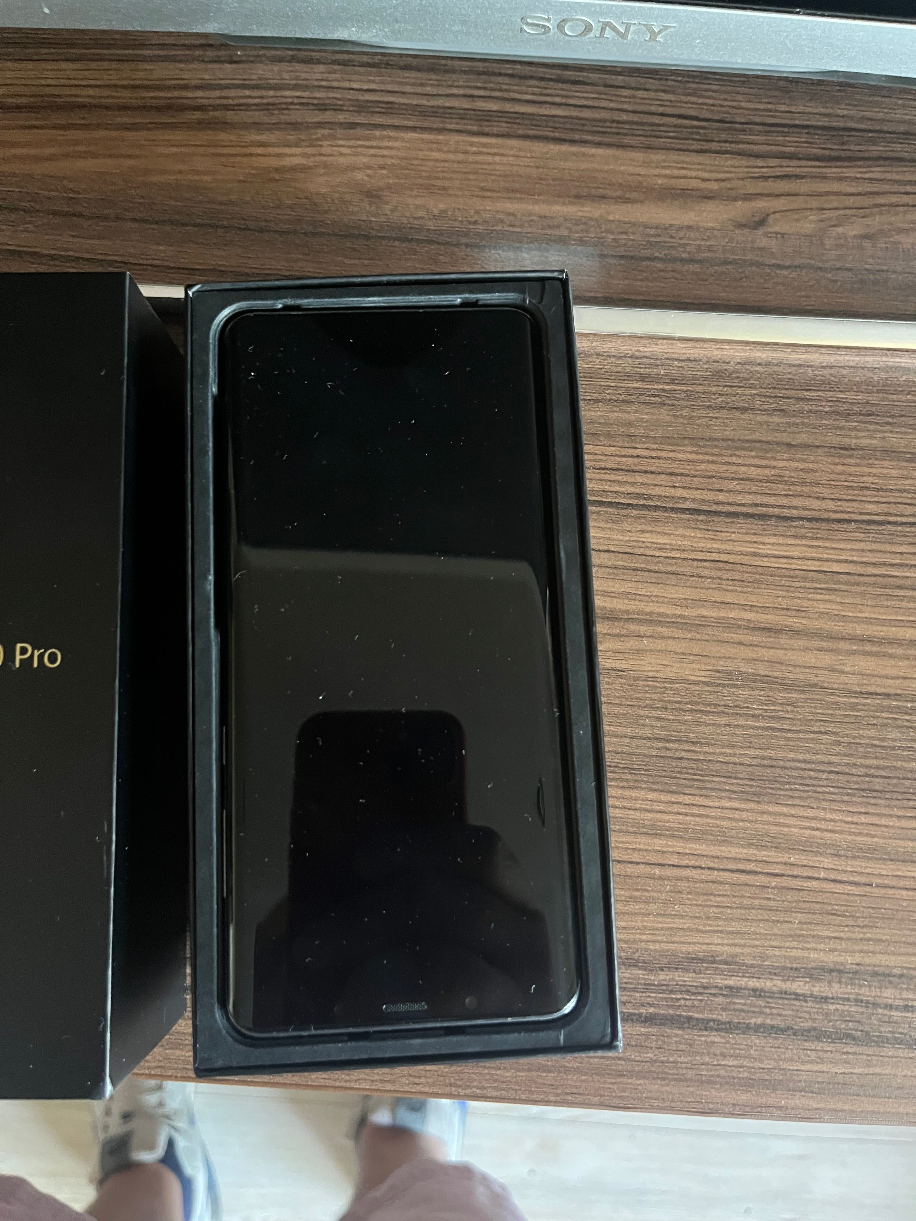 Продавам телефон Huawei mate50proo