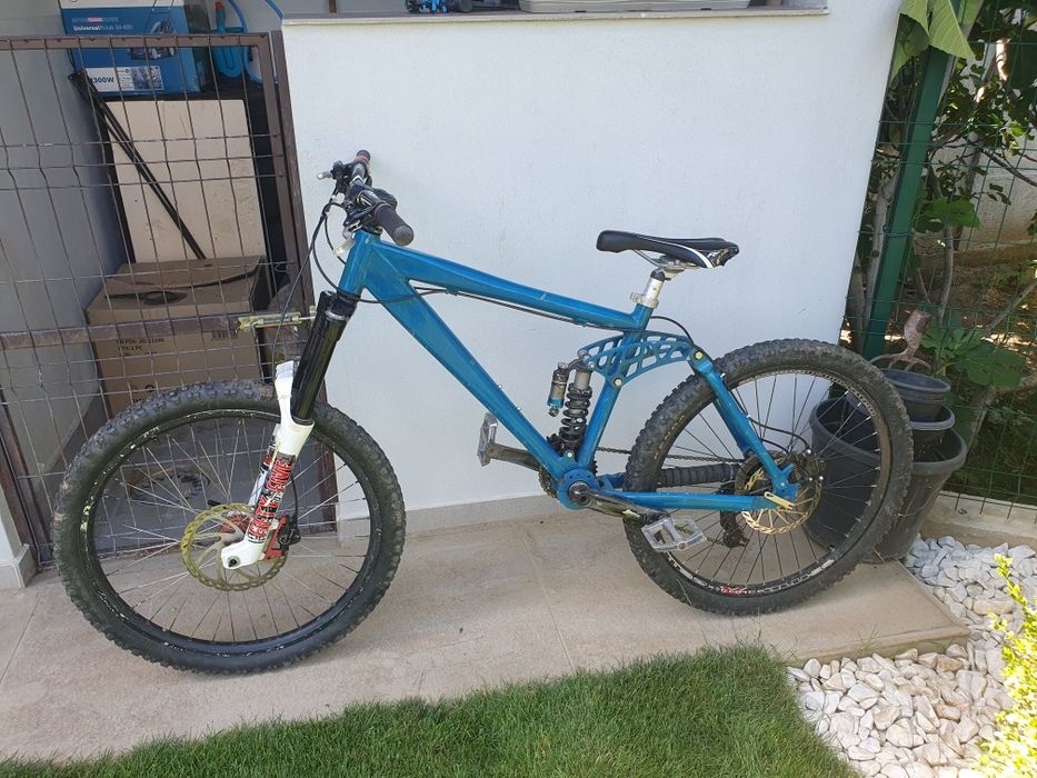 Mountainbike bicicleta full suspension