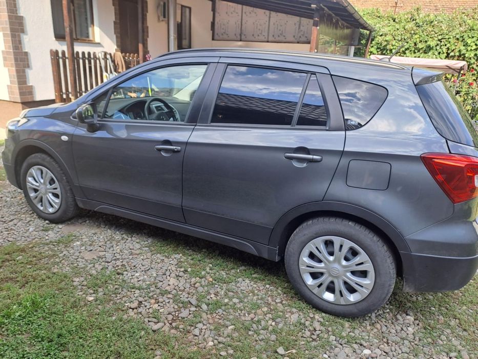 Suzuki scross hybrid