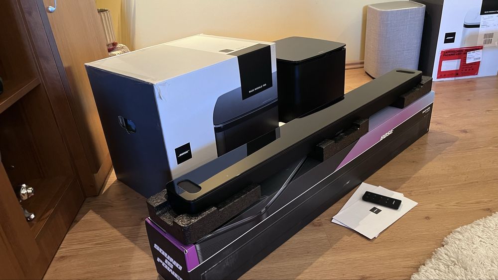 Bose Soundbar SMART ULTRA & Bose BassModule 700