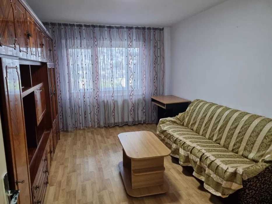Proprietar, vând apartament Trivale