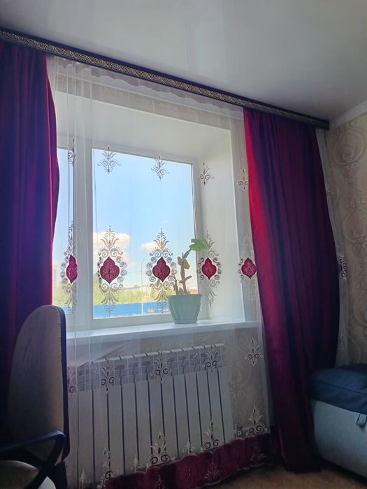 Продам шторы в хорошем состоянии