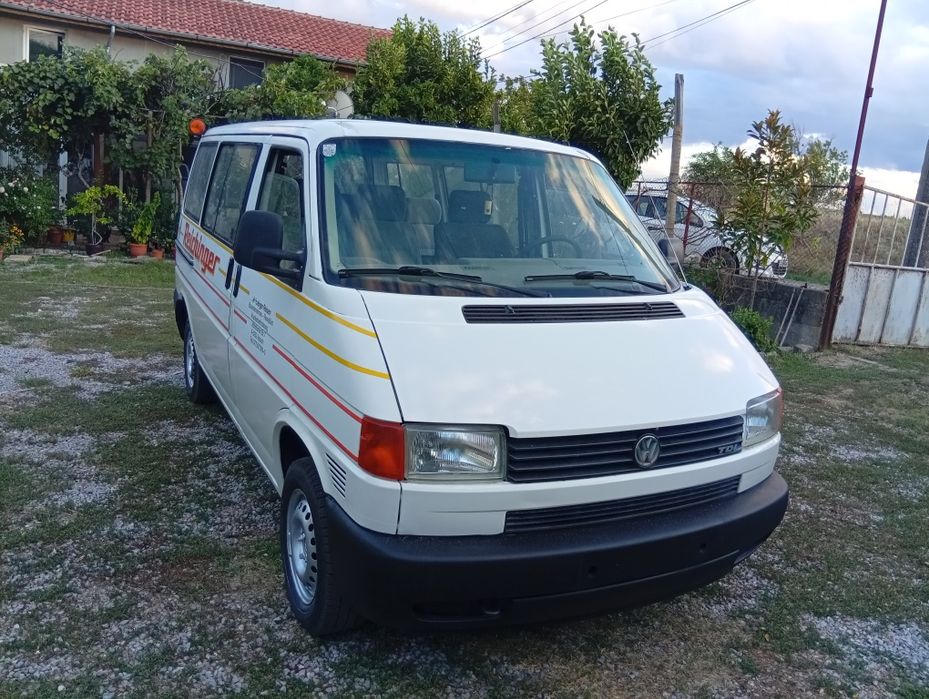Микробус Фолцваген Транспортер