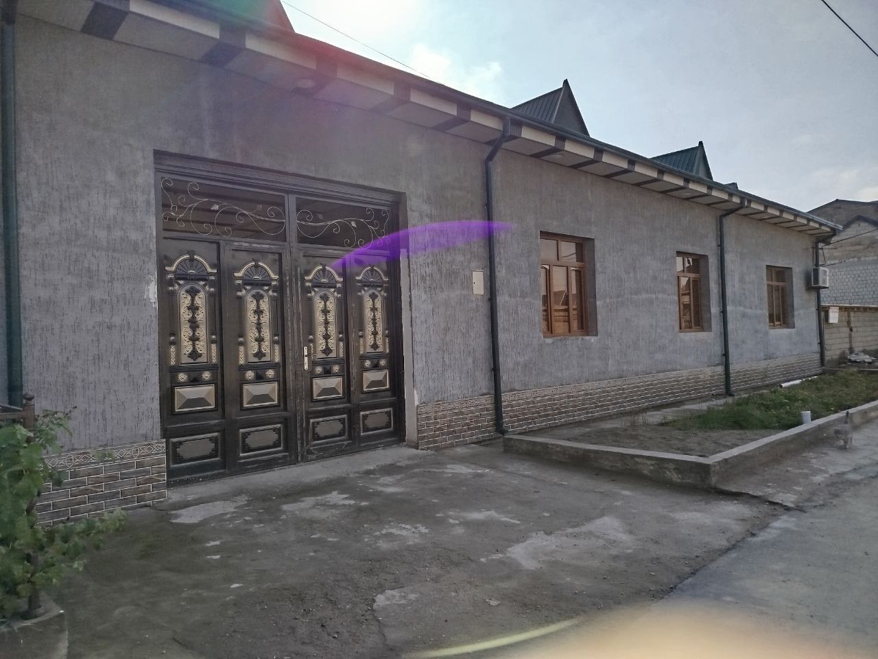 Зур локацияга эга участка сотилади