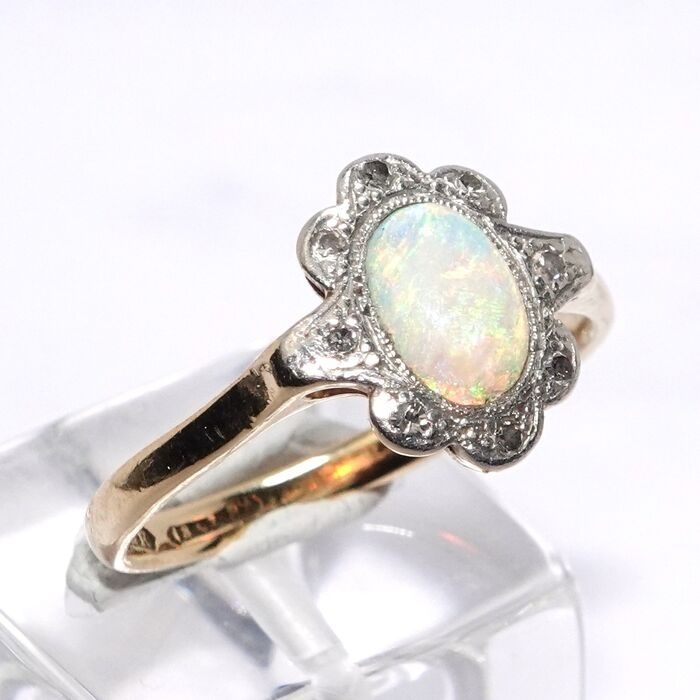 Inel aur 18 și platina cu diamante și opal natural cu certificat