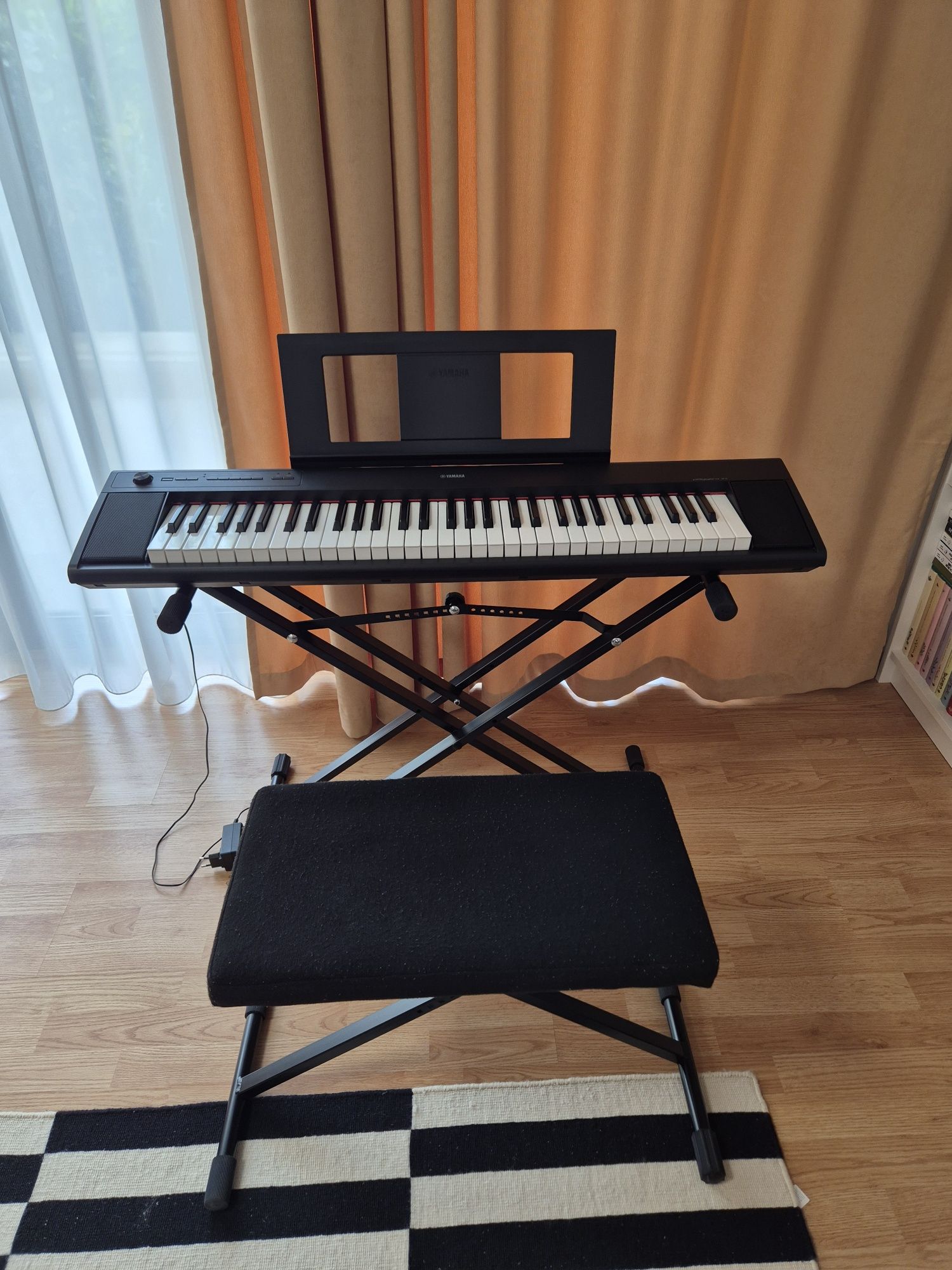 Pian Digital YAMAHA NP-12 Piaggero Black