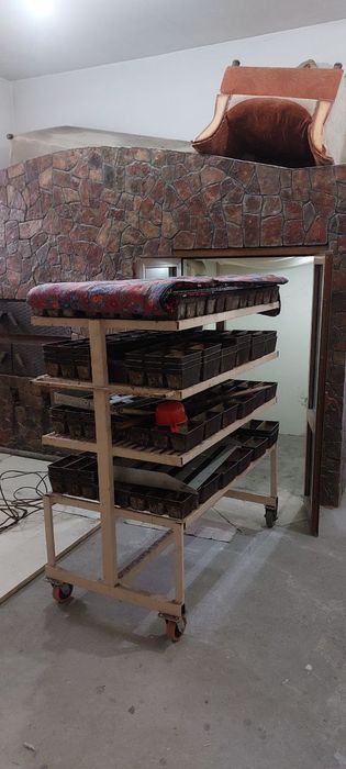 Tayyor non pech sotiladi