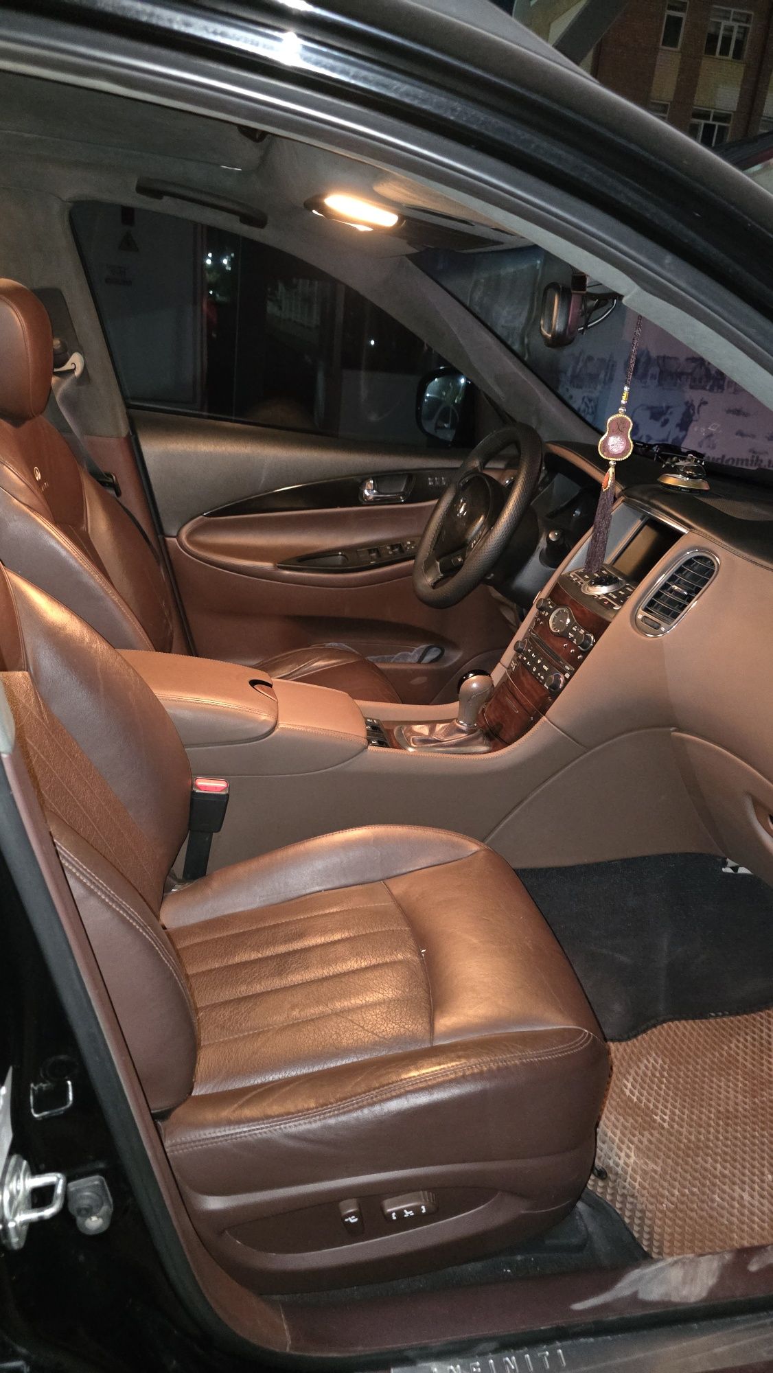 Infiniti sotiladi