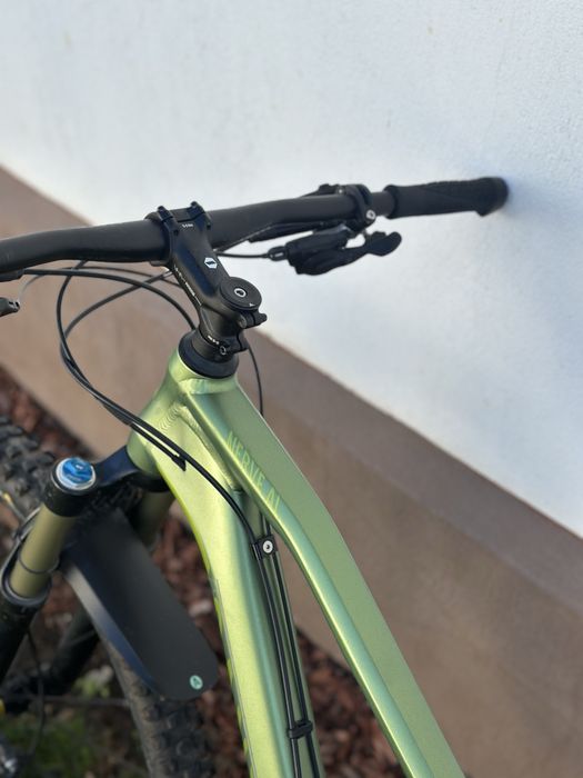 Canyon Nerve AL 7.9 Fully (рамка М/L, 29”) Планинско колело мекица