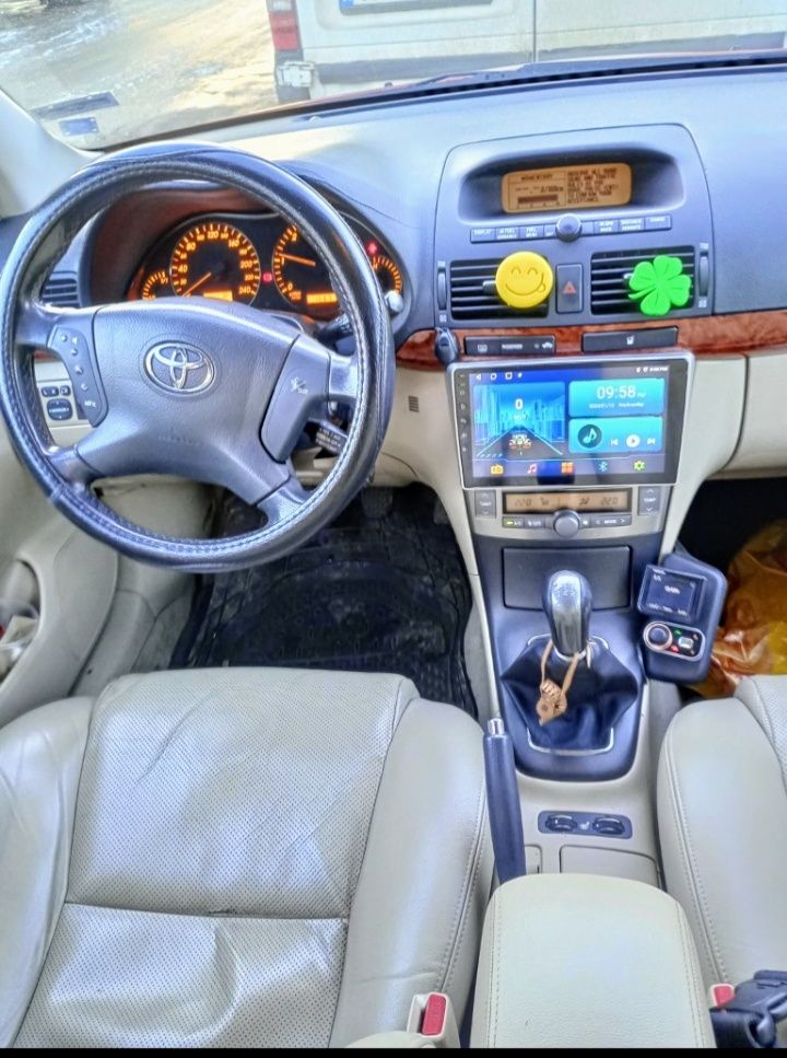 Toyota avensis 2.0 D4D