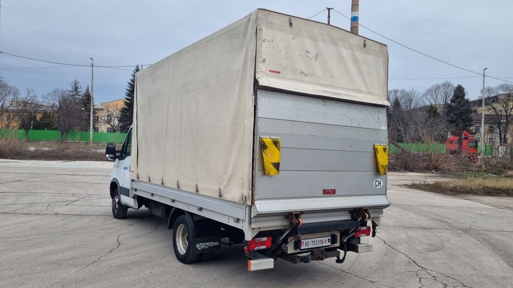 Iveco daily 35c18 180к.с  6 с.к Падащ борд,Клима