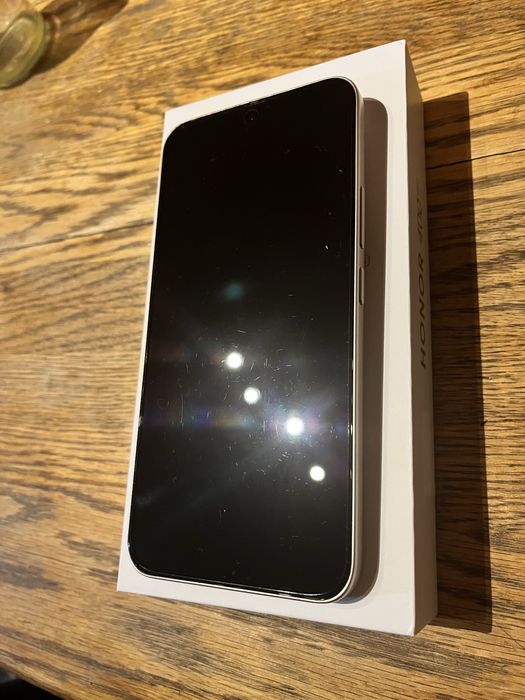 Honor 400 vand sau schimb