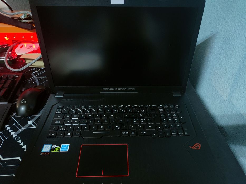 Laptop gaming asus rog gl753V