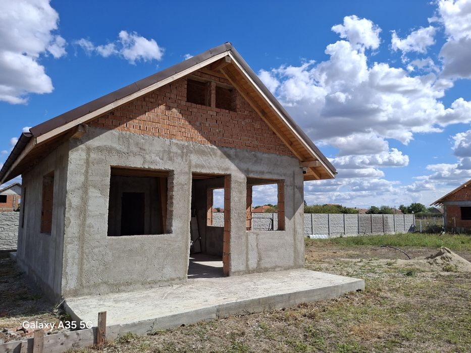 Vand 1403 mp teren cu Casa la Rosu cu Posibilitate Extindere