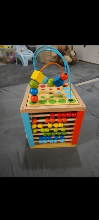 Cub activitati de lemn