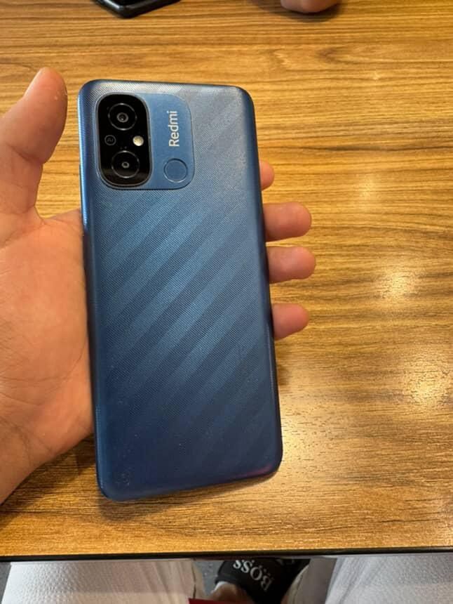 Redmi 12C telefoni sotiladi srochna