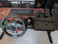 Vand volan Logitech gt impecabil fara defecte URGENT!