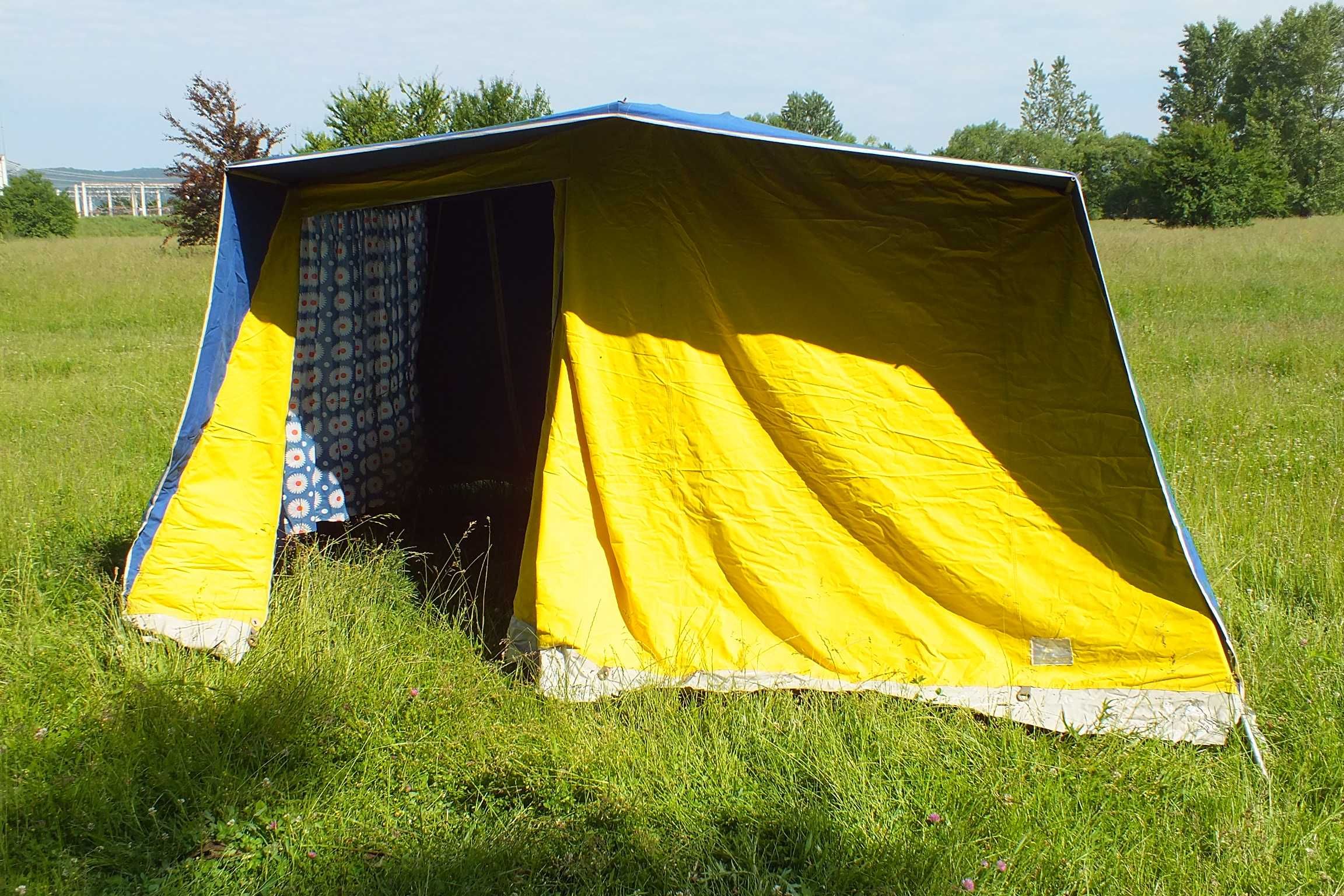 cort camping de 4 persoane